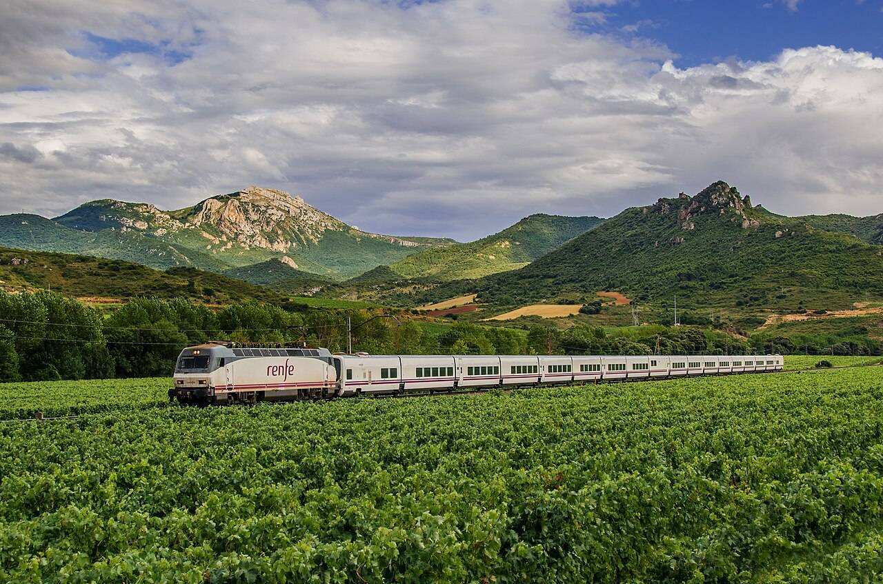Cata del Barrio de la Estación — Haro, Spain