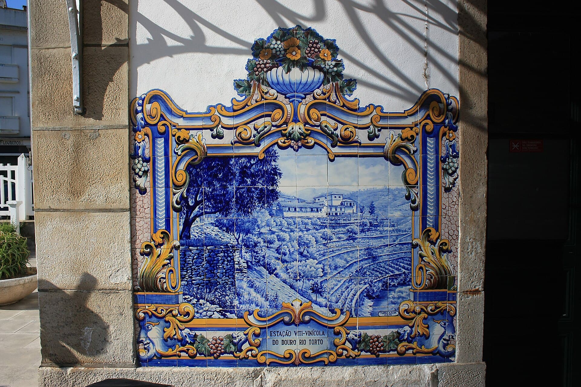 Blue and white tile panels on the wall of Pinhão railway station