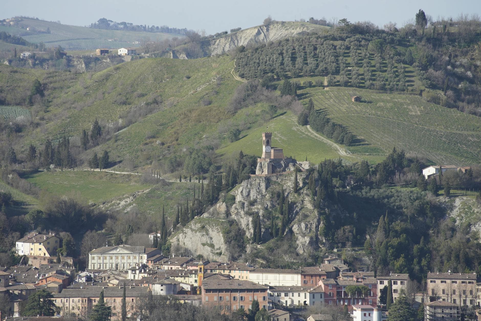 Where to Stay in Emilia-Romagna Wine Country: Complete 2026 Guide