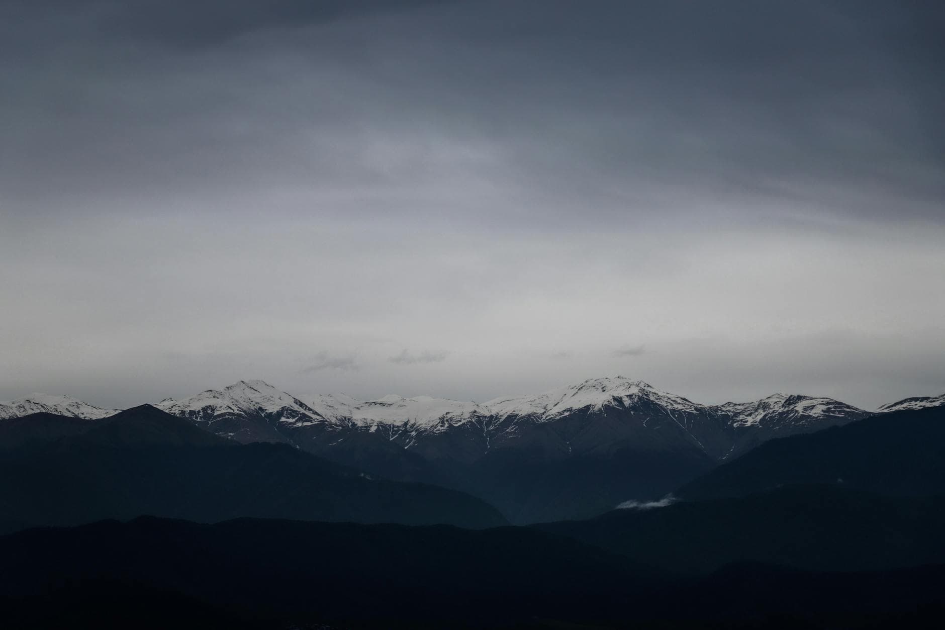 Georgia Wine Country: The Complete Guide to Kakheti, Qvevri & Orange Wine Tours