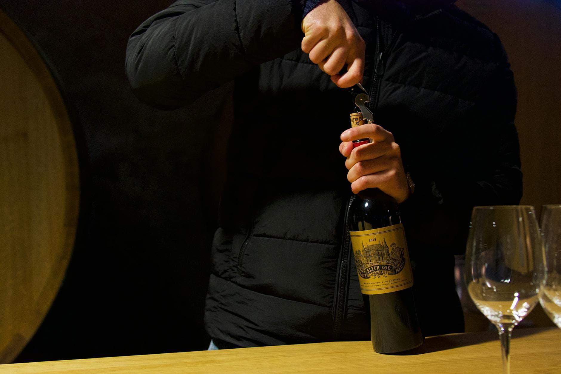 Best Wine Apps for Travelling — Vivino, Delectable & More