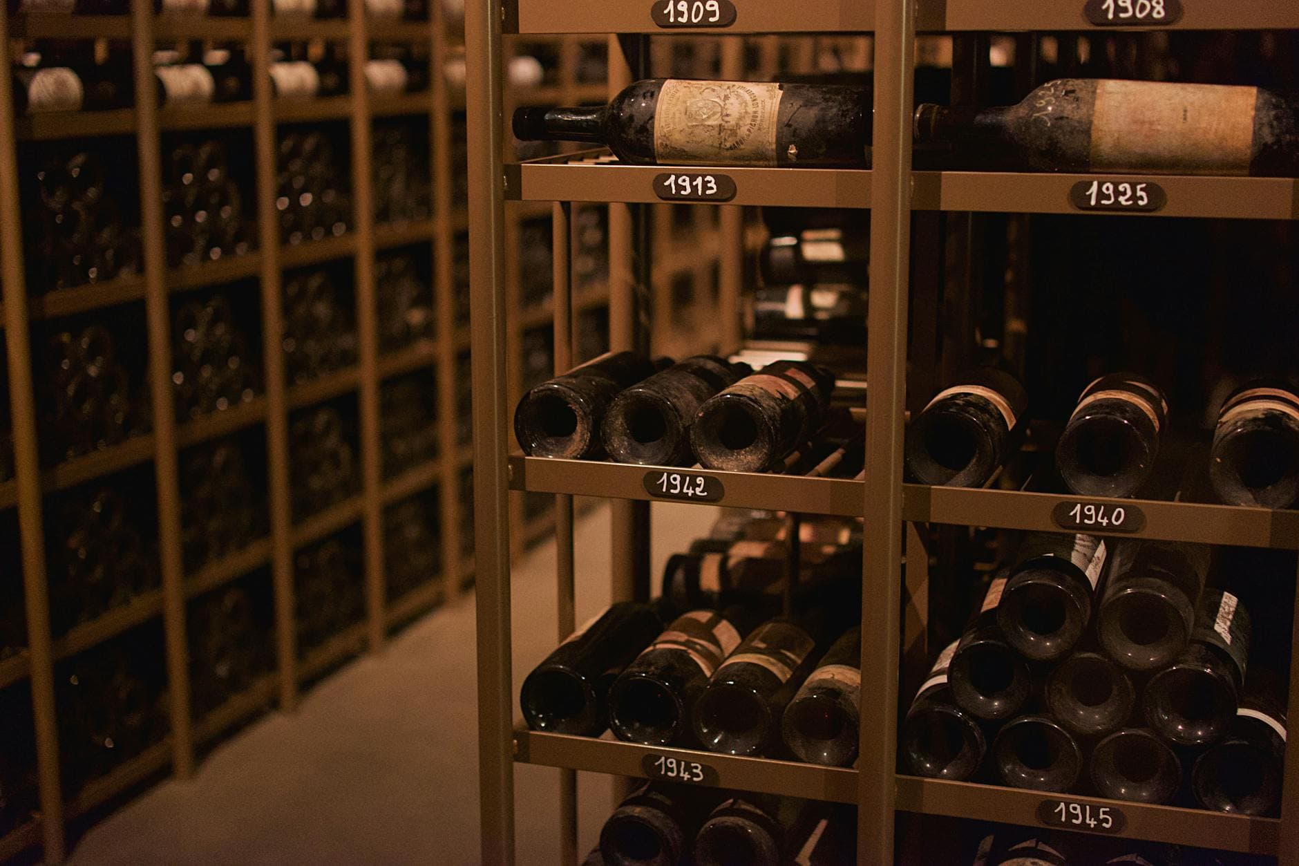 How to Visit the Douro Valley — Quintas, Boats, Best Time