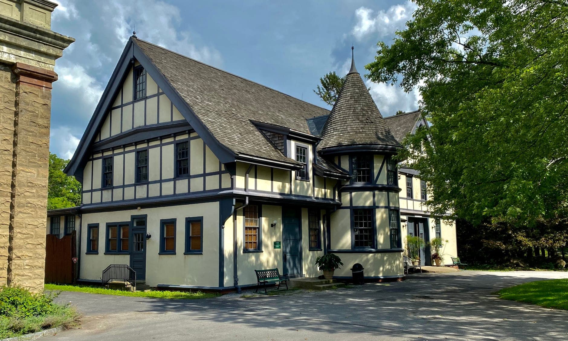 Finger Lakes Wine Travel Guide (New York, United States)