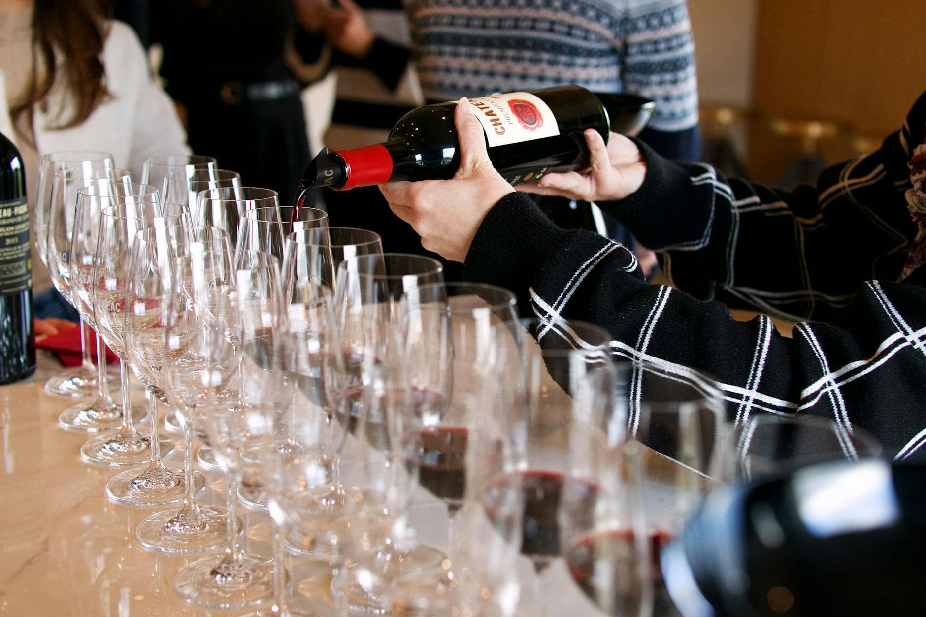 How to Taste Wine Like a Professional